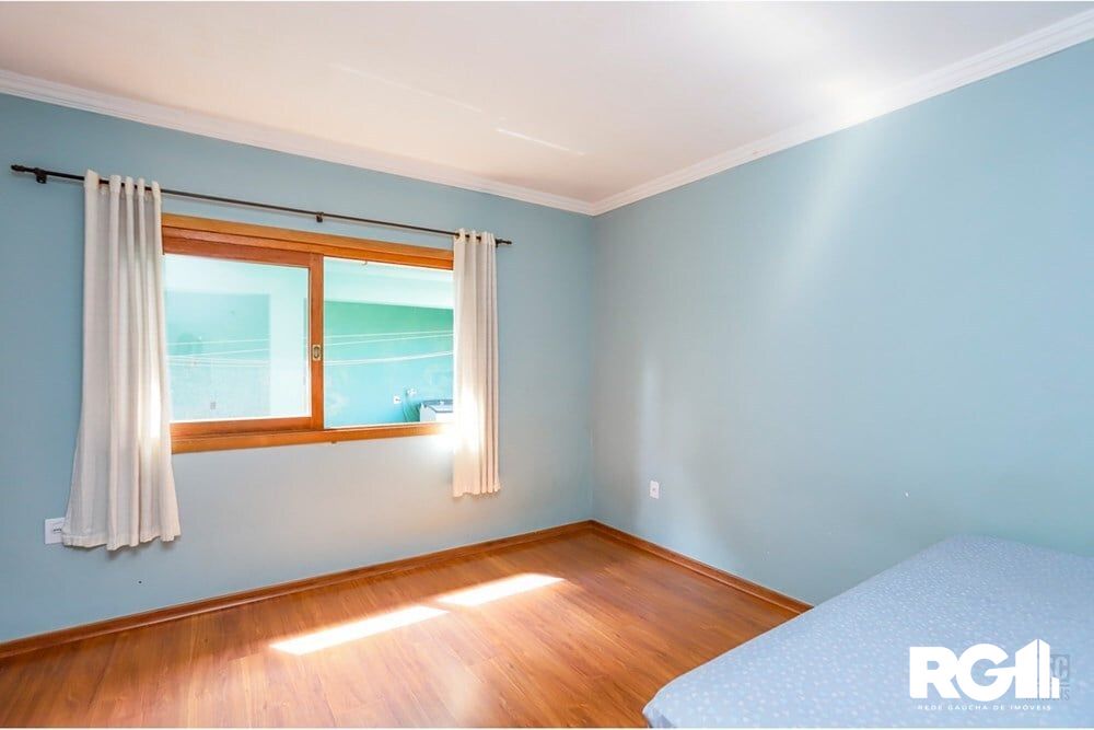 Casa à venda com 3 quartos, 185m² - Foto 9