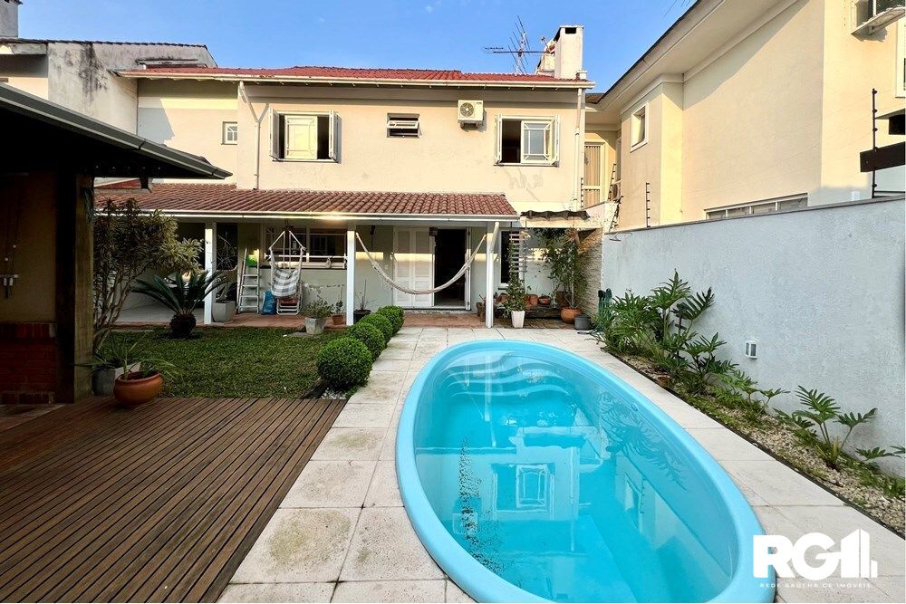 Casa à venda com 4 quartos, 243m² - Foto 8