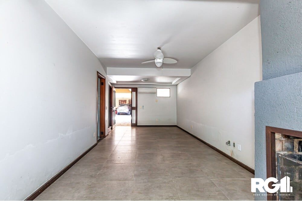 Casa de Condomínio à venda com 3 quartos, 205m² - Foto 29