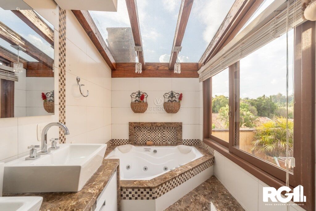 Casa de Condomínio à venda com 4 quartos, 205m² - Foto 8