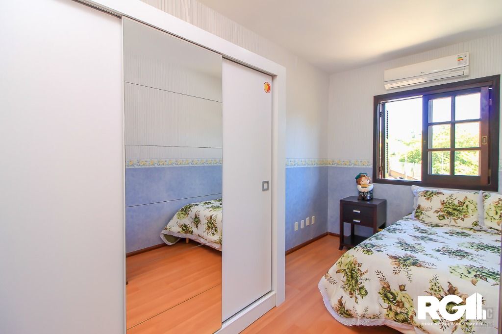 Casa à venda com 3 quartos, 198m² - Foto 5