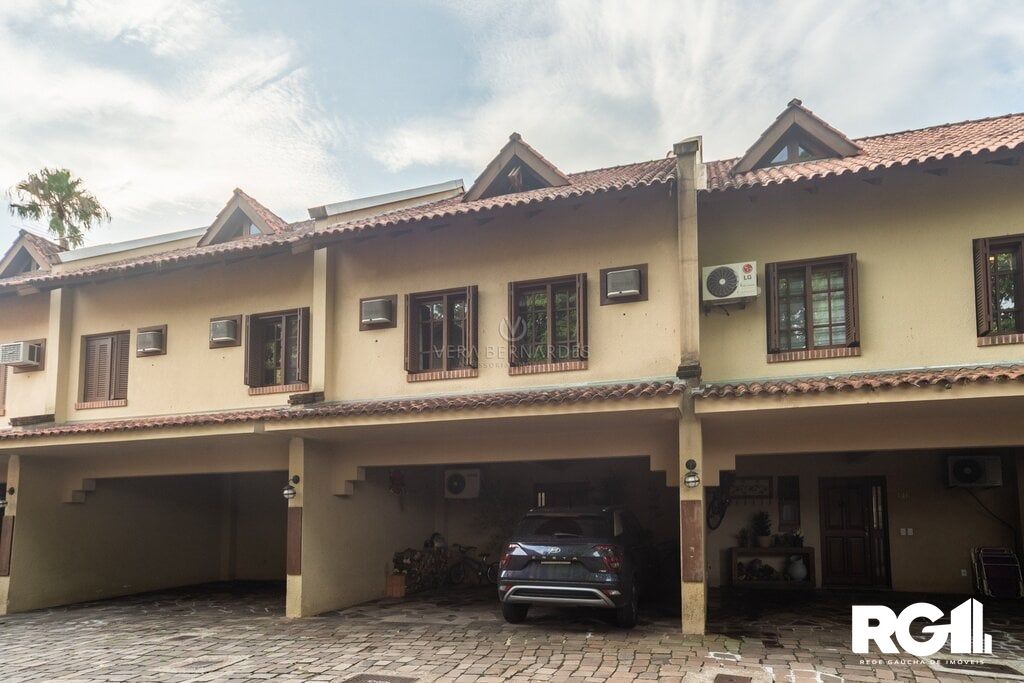 Casa de Condomínio à venda com 4 quartos, 205m² - Foto 4