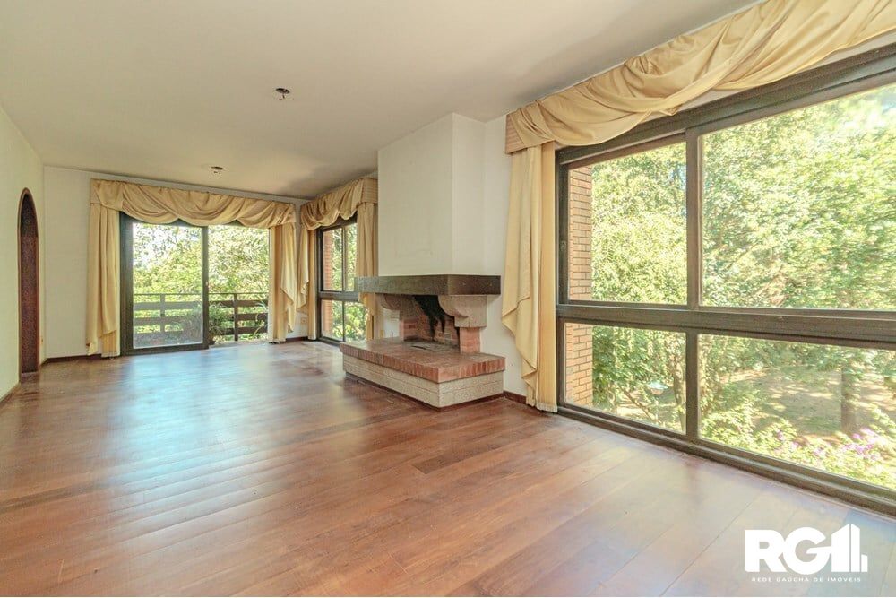 Apartamento à venda com 3 quartos, 157m² - Foto 1