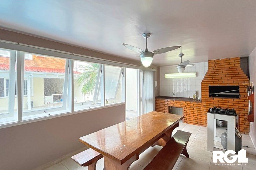 Casa de Condomínio à venda com 5 quartos, 300m² - Foto 18