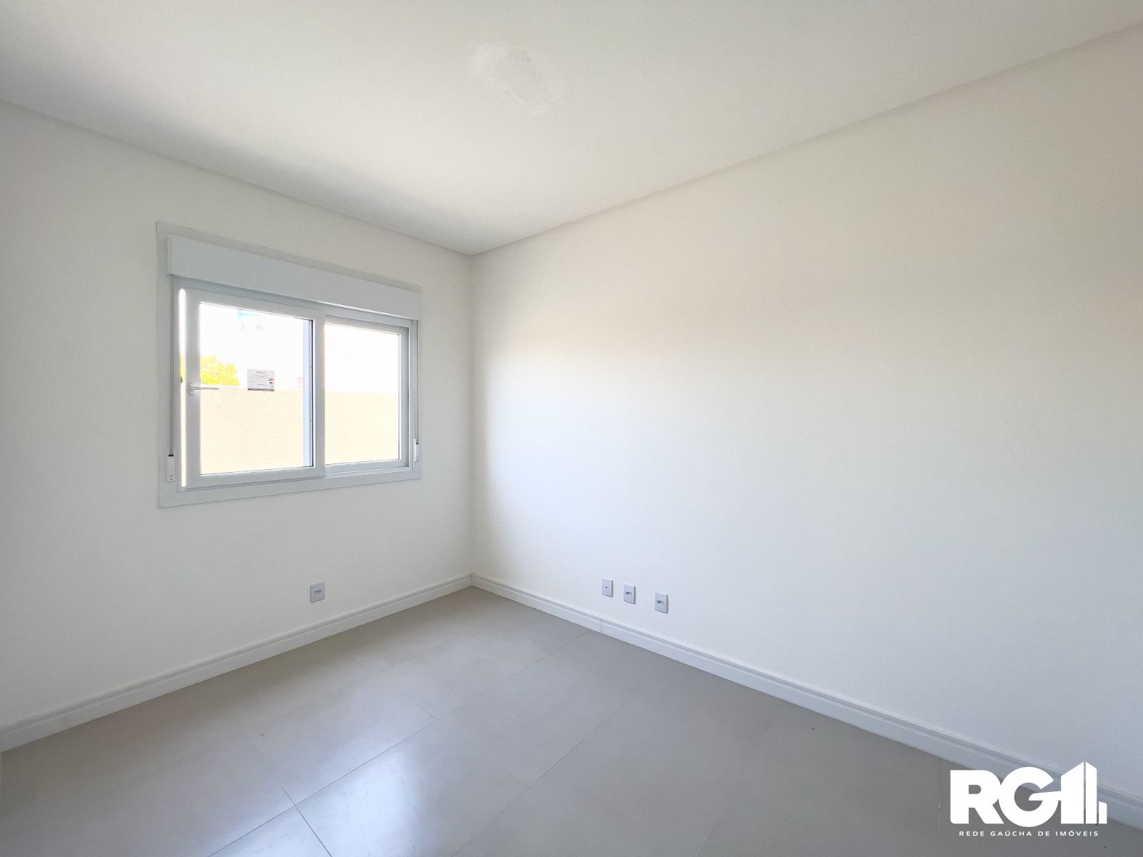 Casa à venda com 3 quartos, 100m² - Foto 17