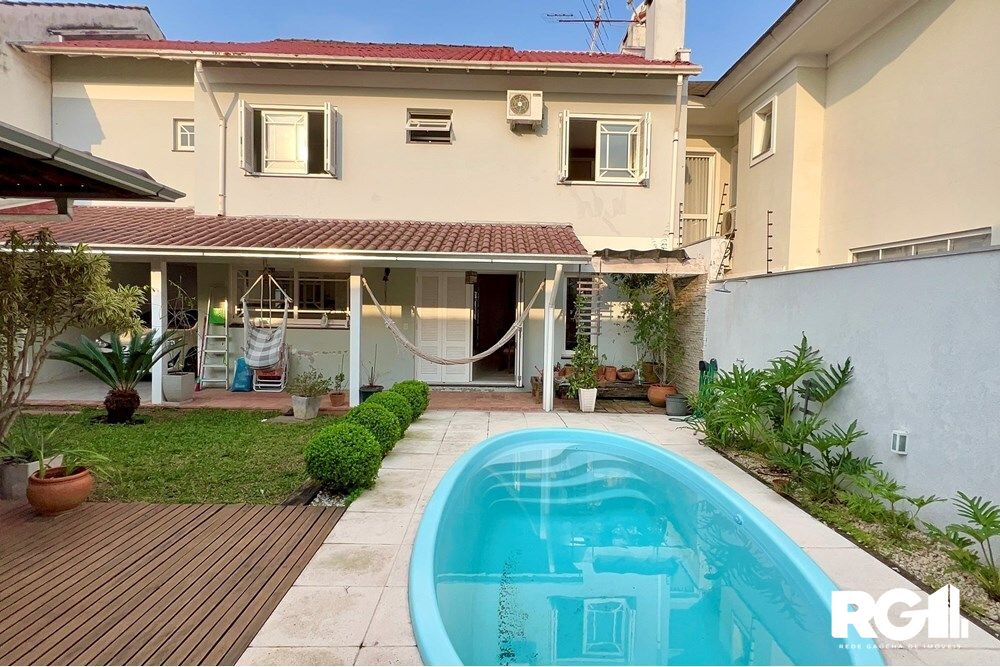 Casa à venda com 4 quartos, 243m² - Foto 6