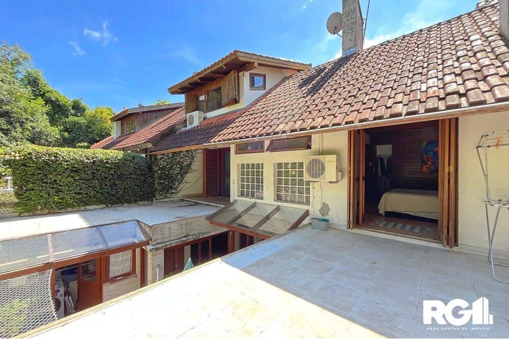 Casa de Condomínio à venda com 4 quartos, 220m² - Foto 16