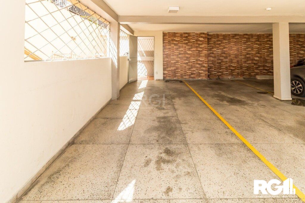 Apartamento à venda com 3 quartos, 85m² - Foto 18