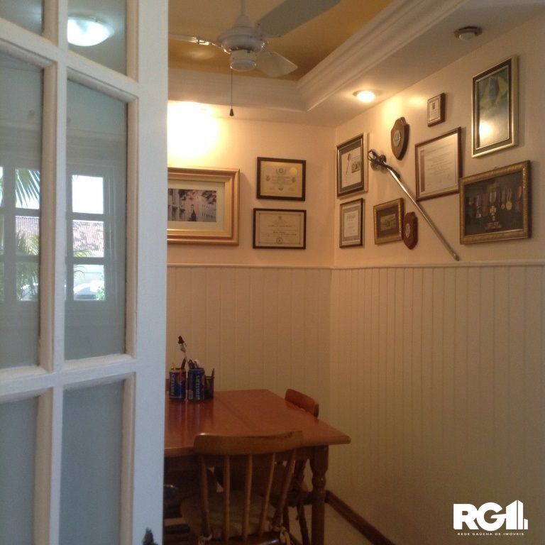 Casa de Condomínio à venda com 3 quartos, 210m² - Foto 12