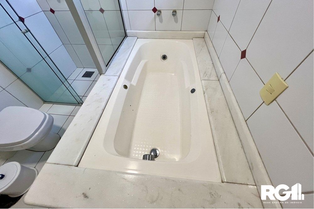 Casa à venda com 4 quartos, 243m² - Foto 23