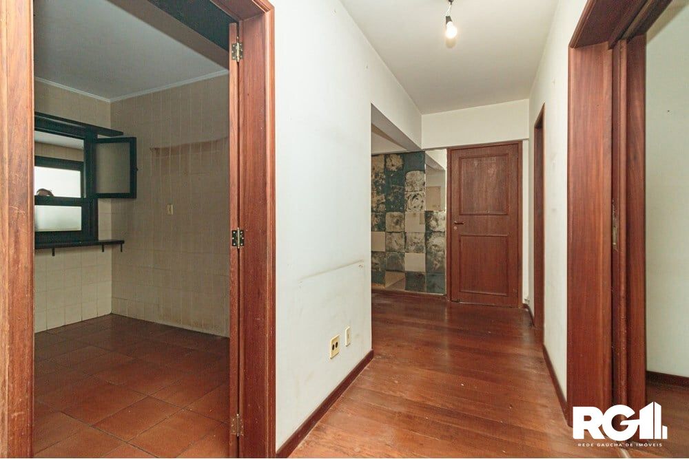 Apartamento à venda com 3 quartos, 157m² - Foto 9