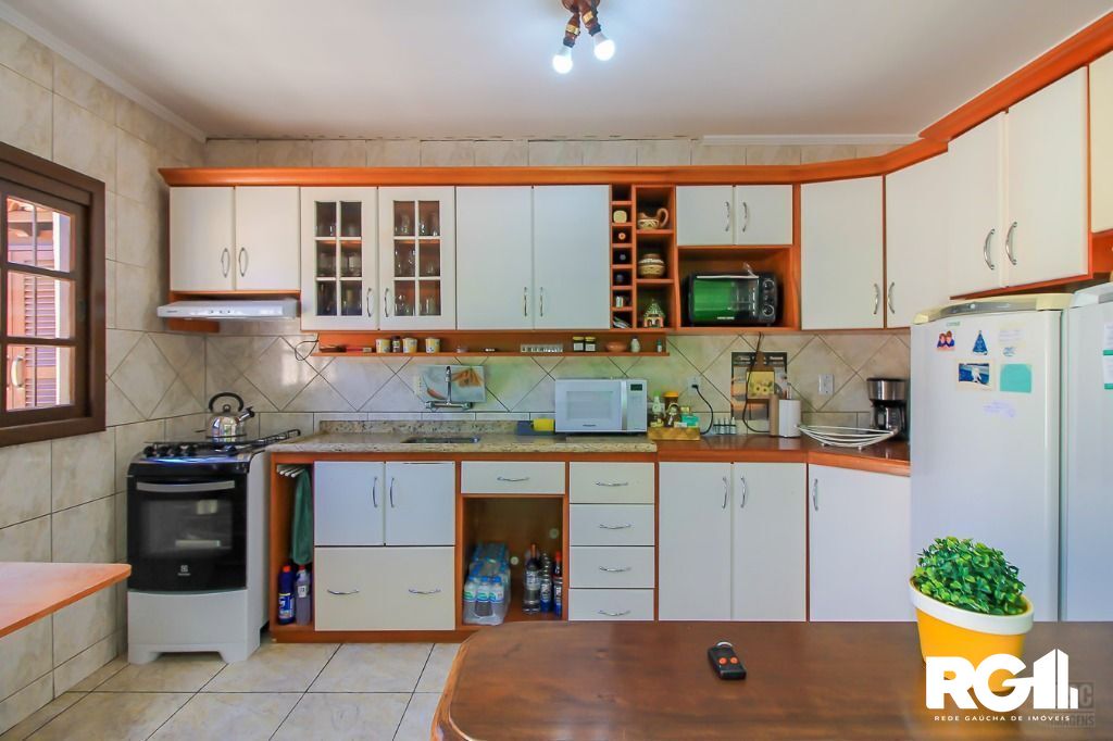 Casa à venda com 3 quartos, 198m² - Foto 16