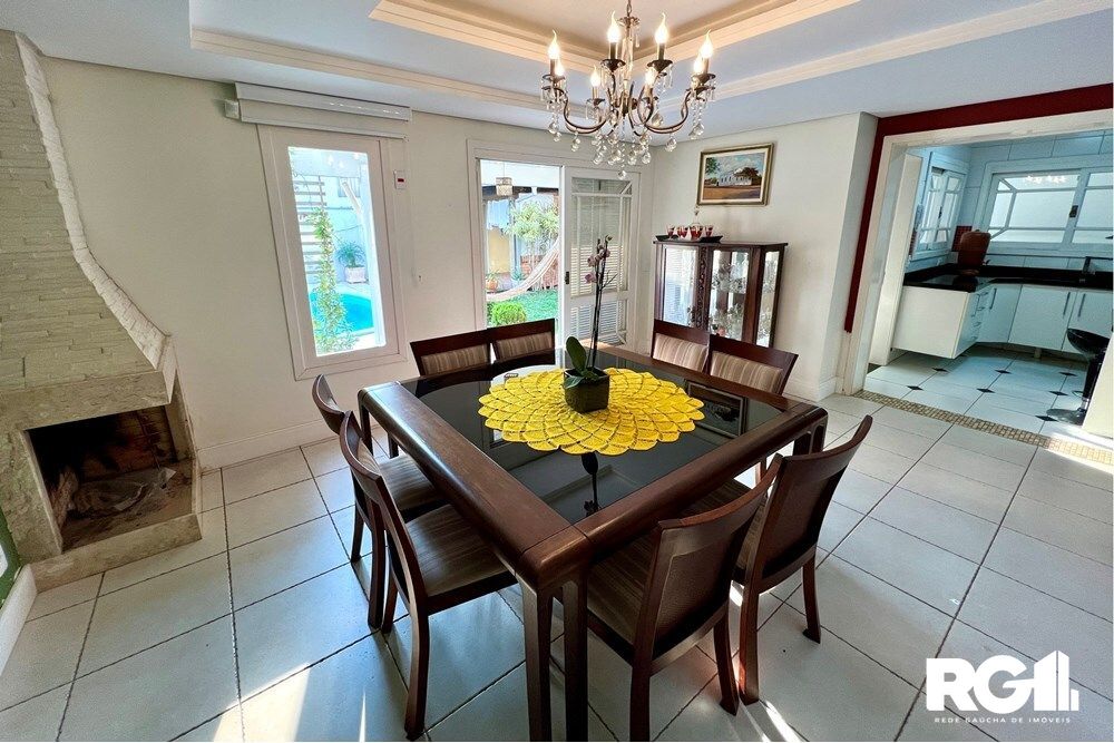 Casa à venda com 4 quartos, 243m² - Foto 46
