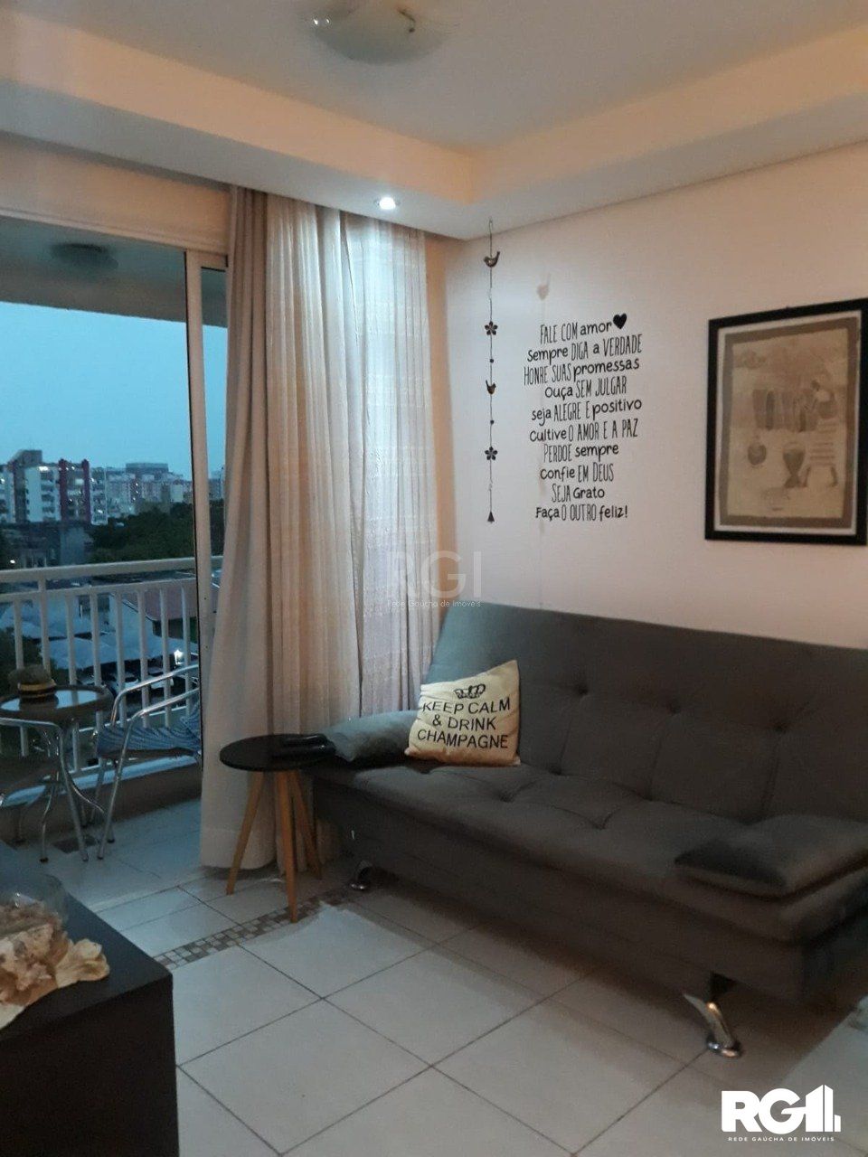 Apartamento à venda com 3 quartos, 75m² - Foto 9