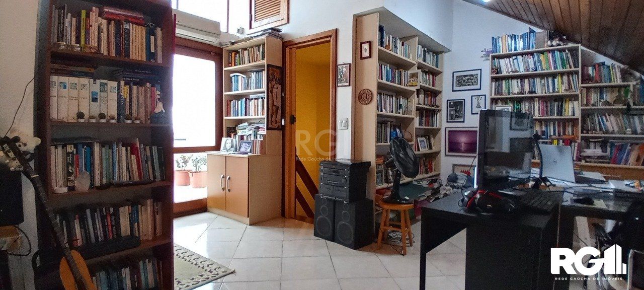 Casa de Condomínio à venda com 3 quartos, 204m² - Foto 24
