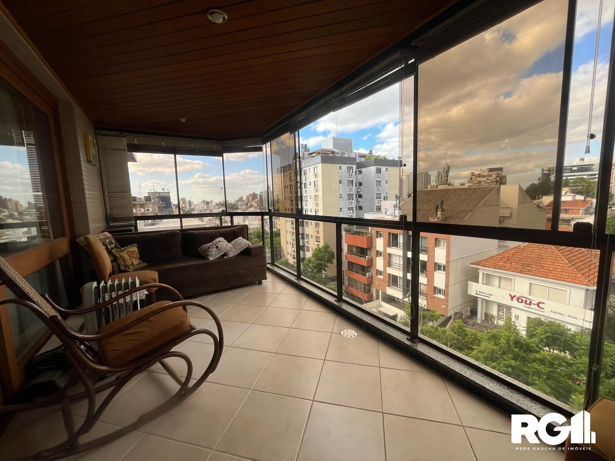 Apartamento à venda com 3 quartos, 163m² - Foto 3