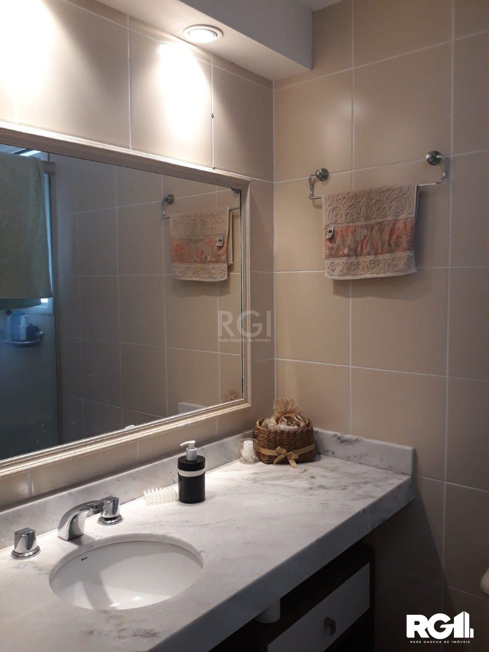 Apartamento à venda com 3 quartos, 75m² - Foto 15