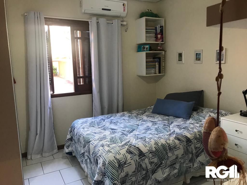 Casa à venda com 3 quartos, 300m² - Foto 15