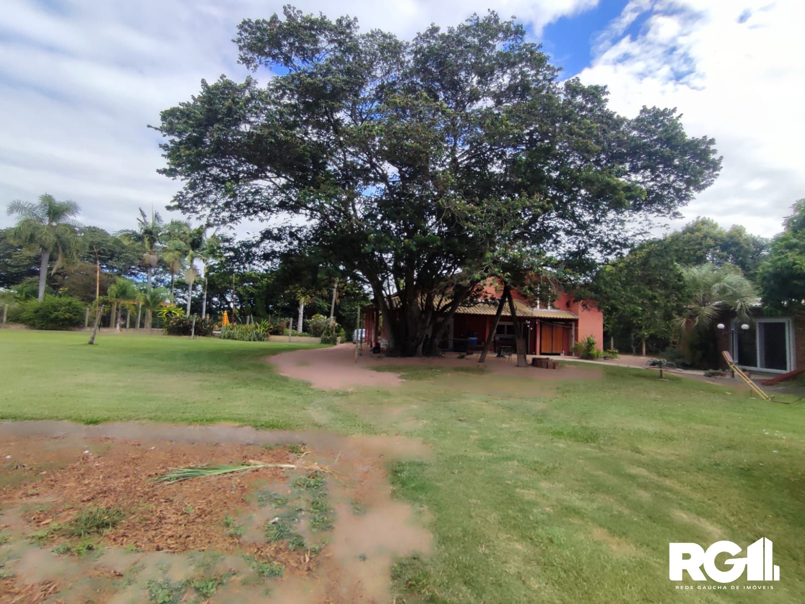 Sítio à venda com 3 quartos, 212m² - Foto 31