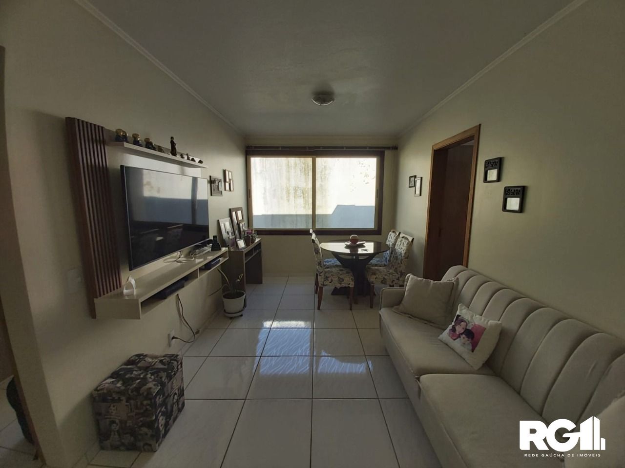 Apartamento à venda com 1 quarto, 52m² - Foto 2