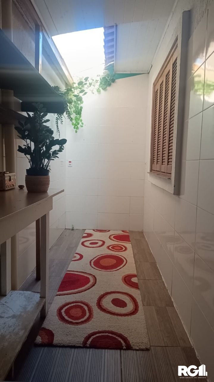 Casa à venda com 2 quartos, 62m² - Foto 13