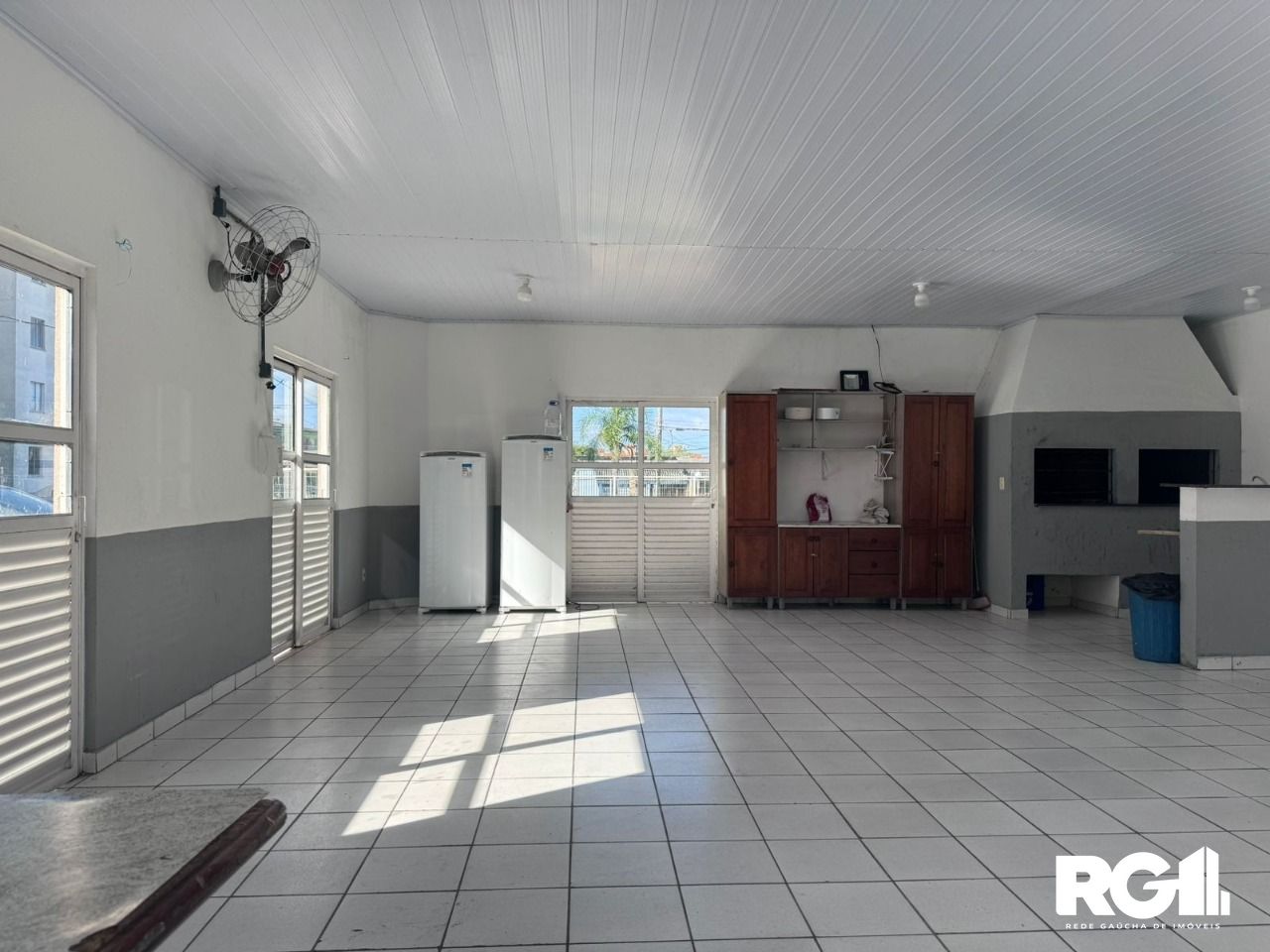 Apartamento à venda com 2 quartos, 38m² - Foto 18