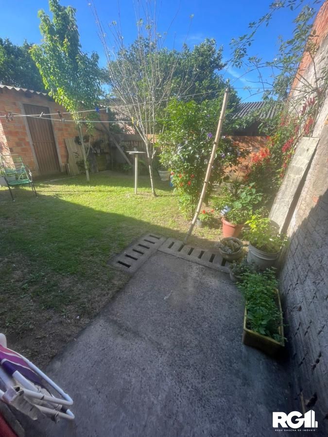 Casa à venda com 2 quartos, 75m² - Foto 13