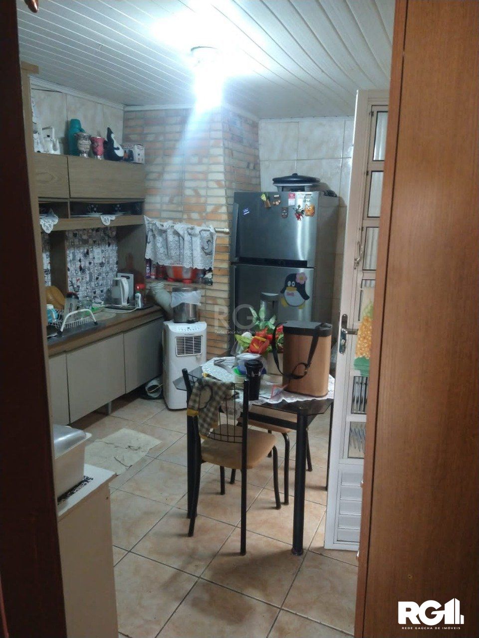 Casa à venda com 2 quartos, 80m² - Foto 4