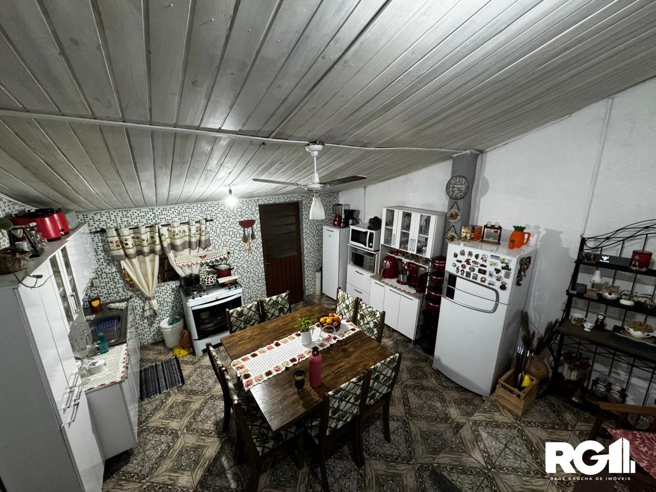 Casa à venda com 3 quartos, 110m² - Foto 12