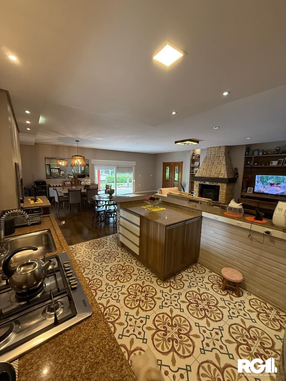 Sítio à venda com 3 quartos, 212m² - Foto 9