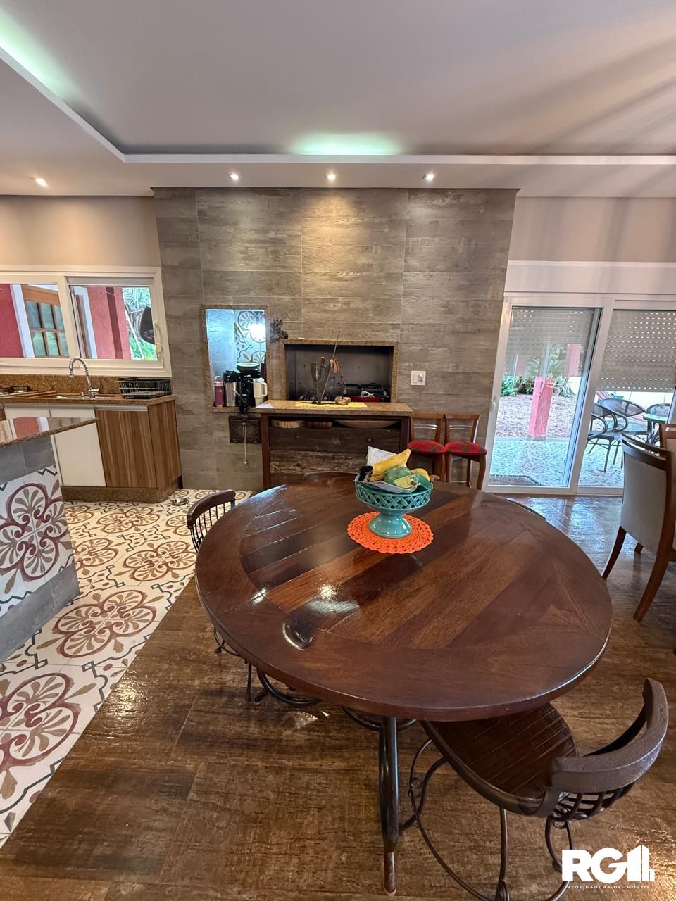 Sítio à venda com 3 quartos, 212m² - Foto 8