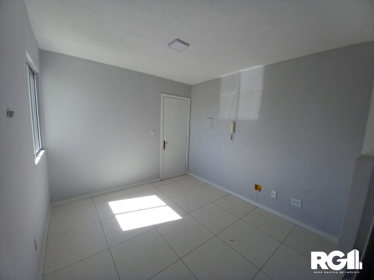 Apartamento à venda com 2 quartos, 38m² - Foto 2