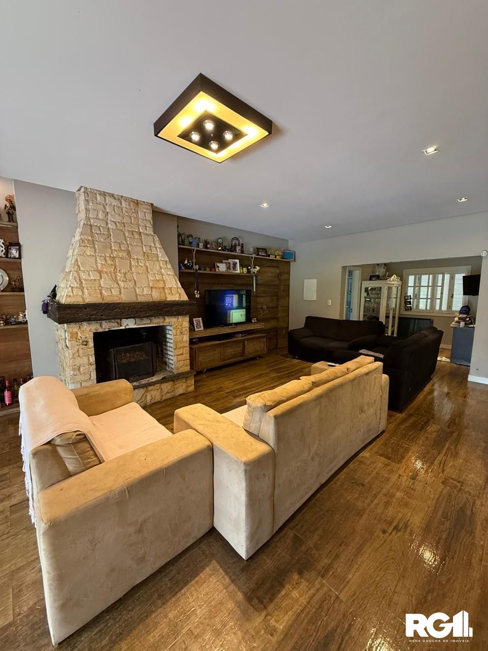 Sítio à venda com 3 quartos, 212m² - Foto 4