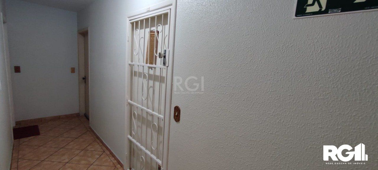 Apartamento à venda com 1 quarto, 45m² - Foto 11