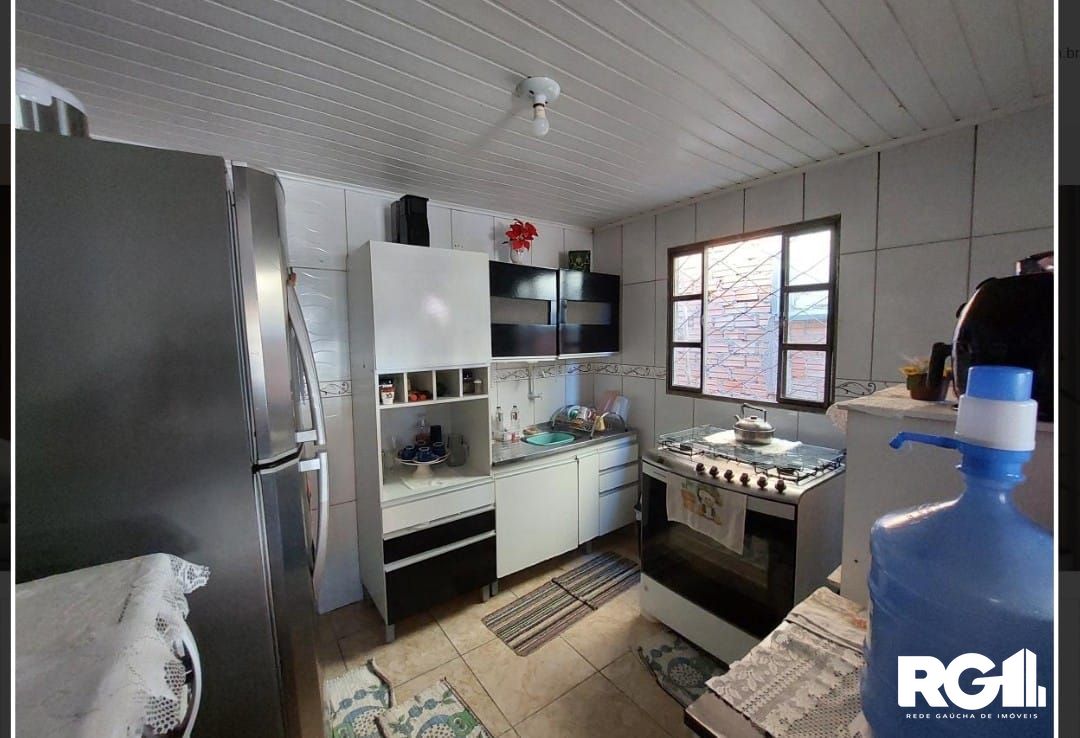 Casa à venda com 2 quartos, 63m² - Foto 4