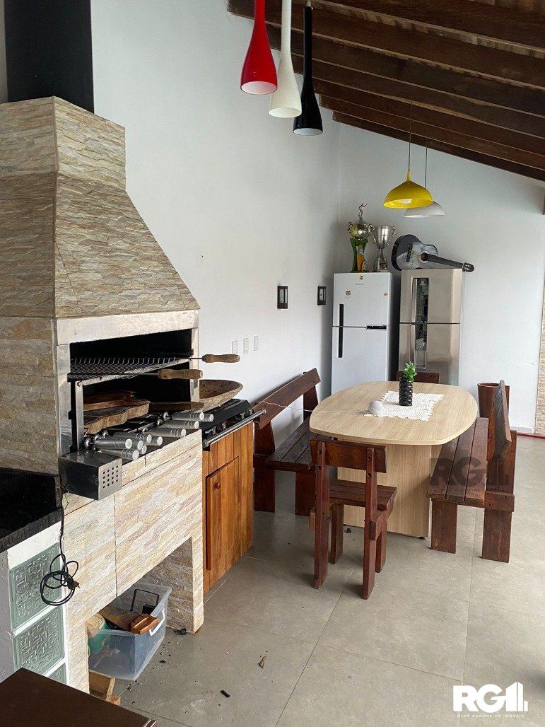 Casa à venda com 3 quartos, 150m² - Foto 14