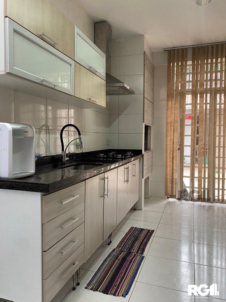 Casa à venda com 3 quartos, 150m² - Foto 11