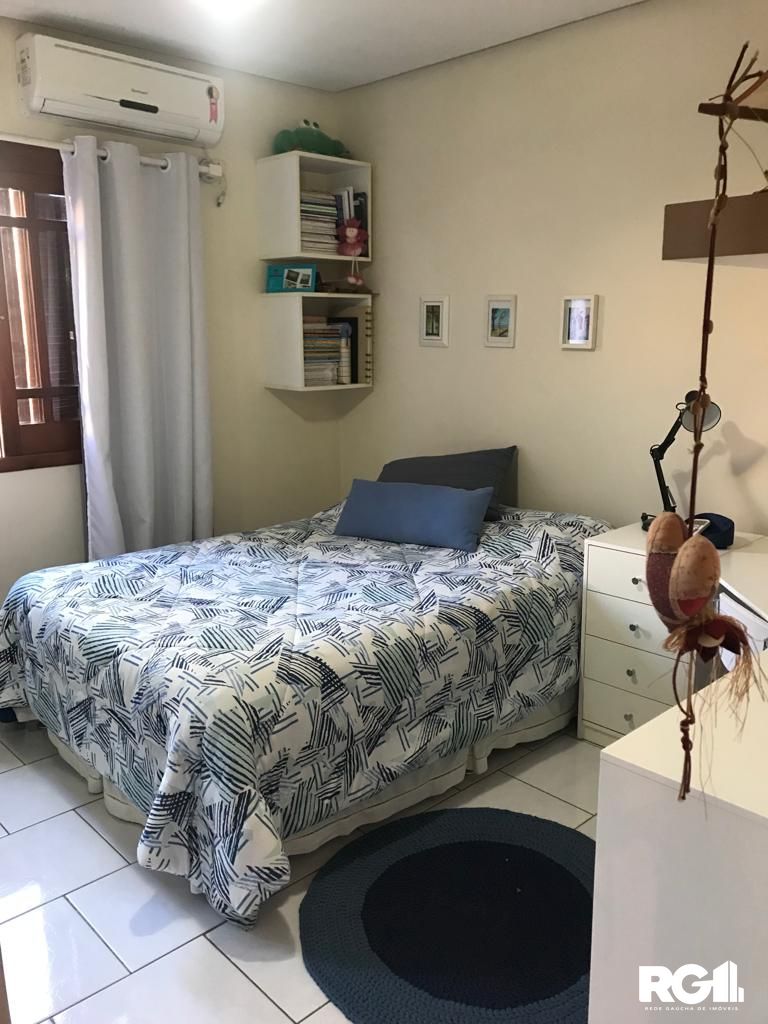 Casa à venda com 3 quartos, 300m² - Foto 27