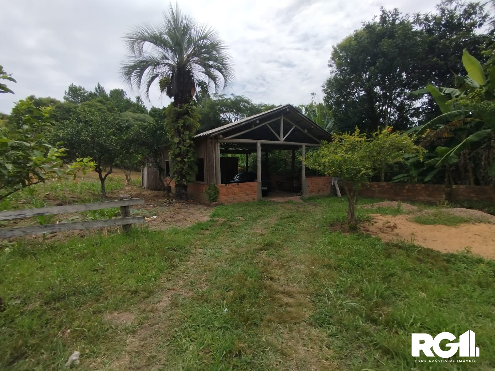 Chácara à venda com 3 quartos, 3853m² - Foto 10