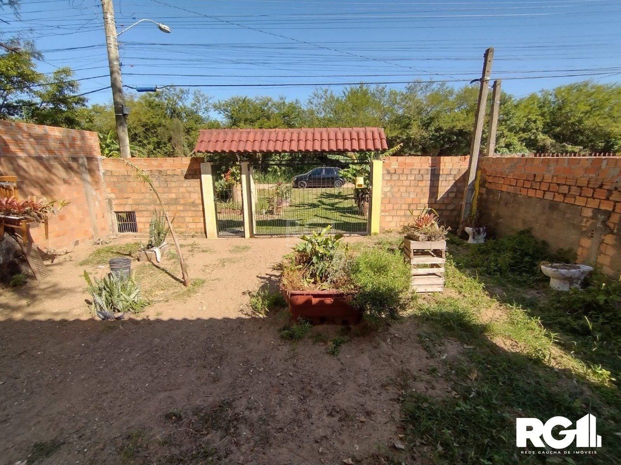 Casa à venda com 1 quarto, 54m² - Foto 2