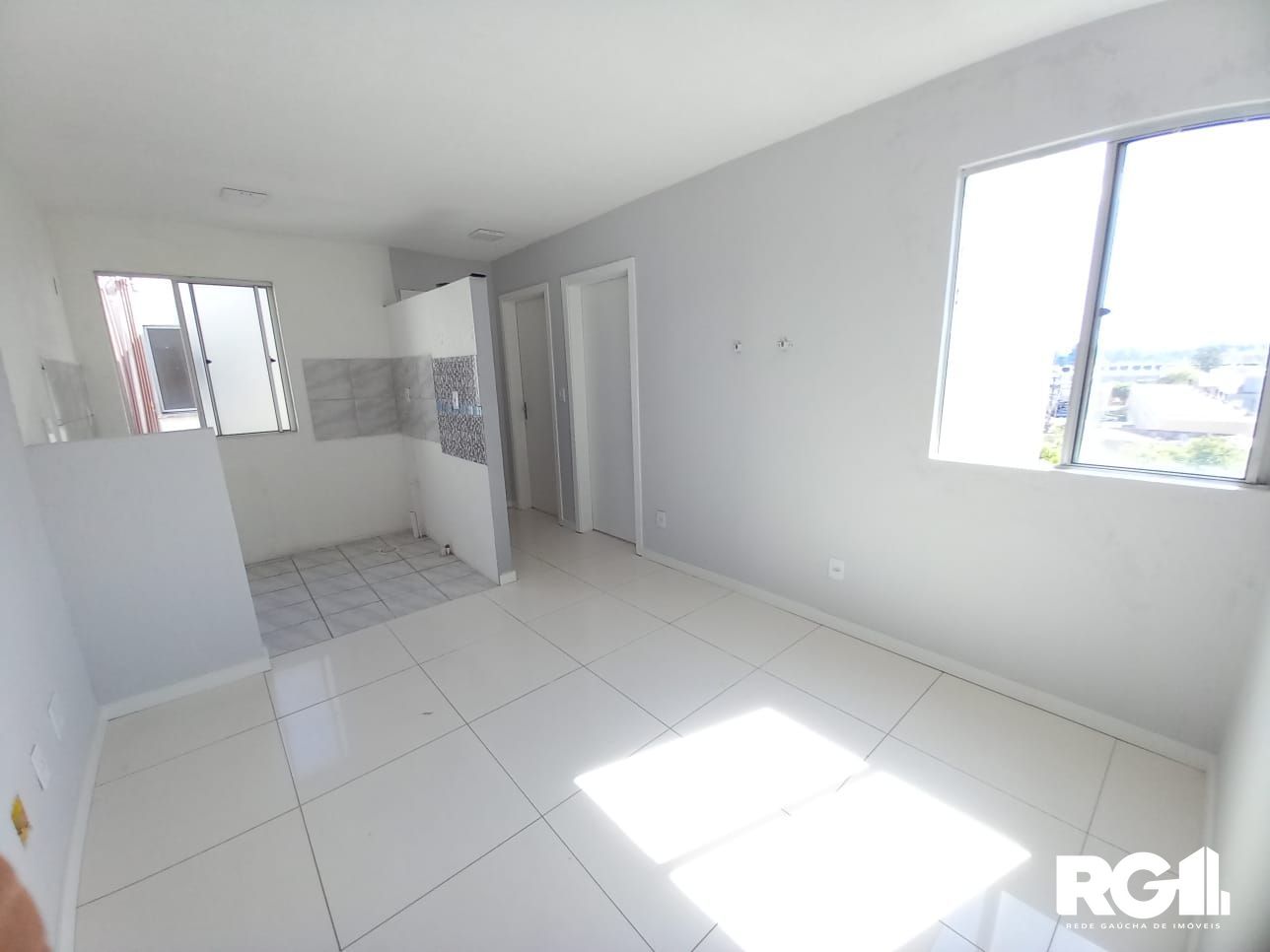 Apartamento à venda com 2 quartos, 38m² - Foto 3
