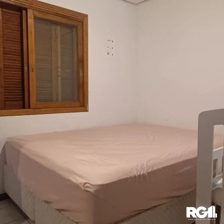 Casa à venda com 2 quartos, 62m² - Foto 6