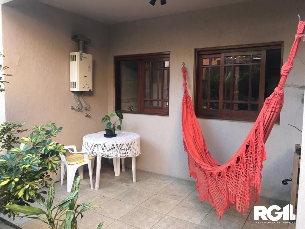 Casa à venda com 3 quartos, 300m² - Foto 6