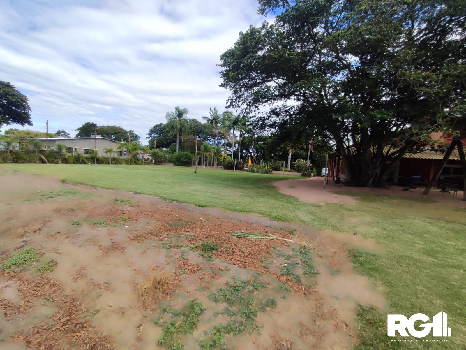 Sítio à venda com 3 quartos, 212m² - Foto 40