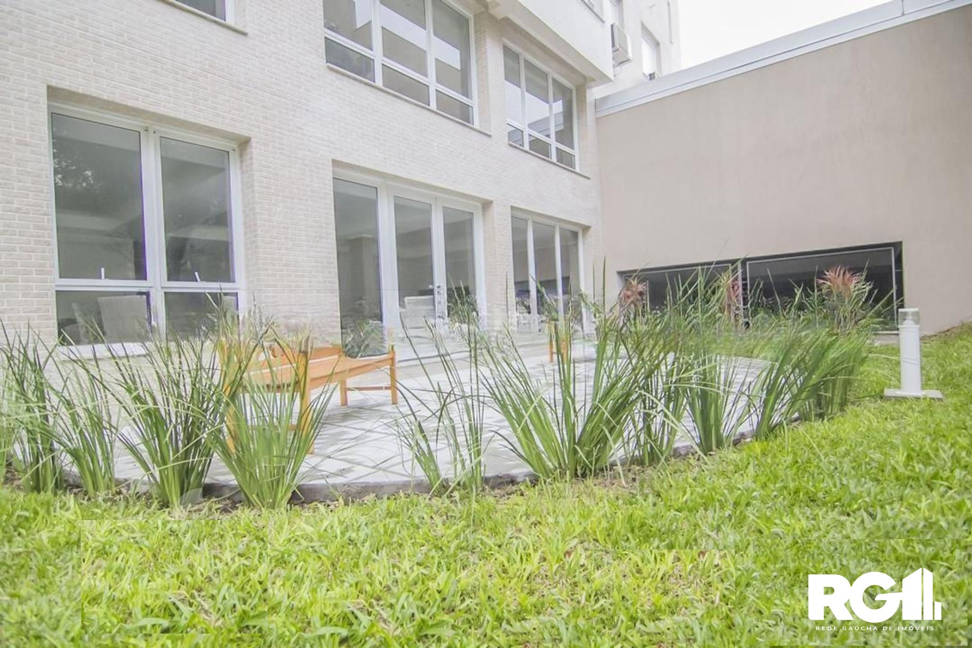 Apartamento à venda com 2 quartos, 69m² - Foto 28