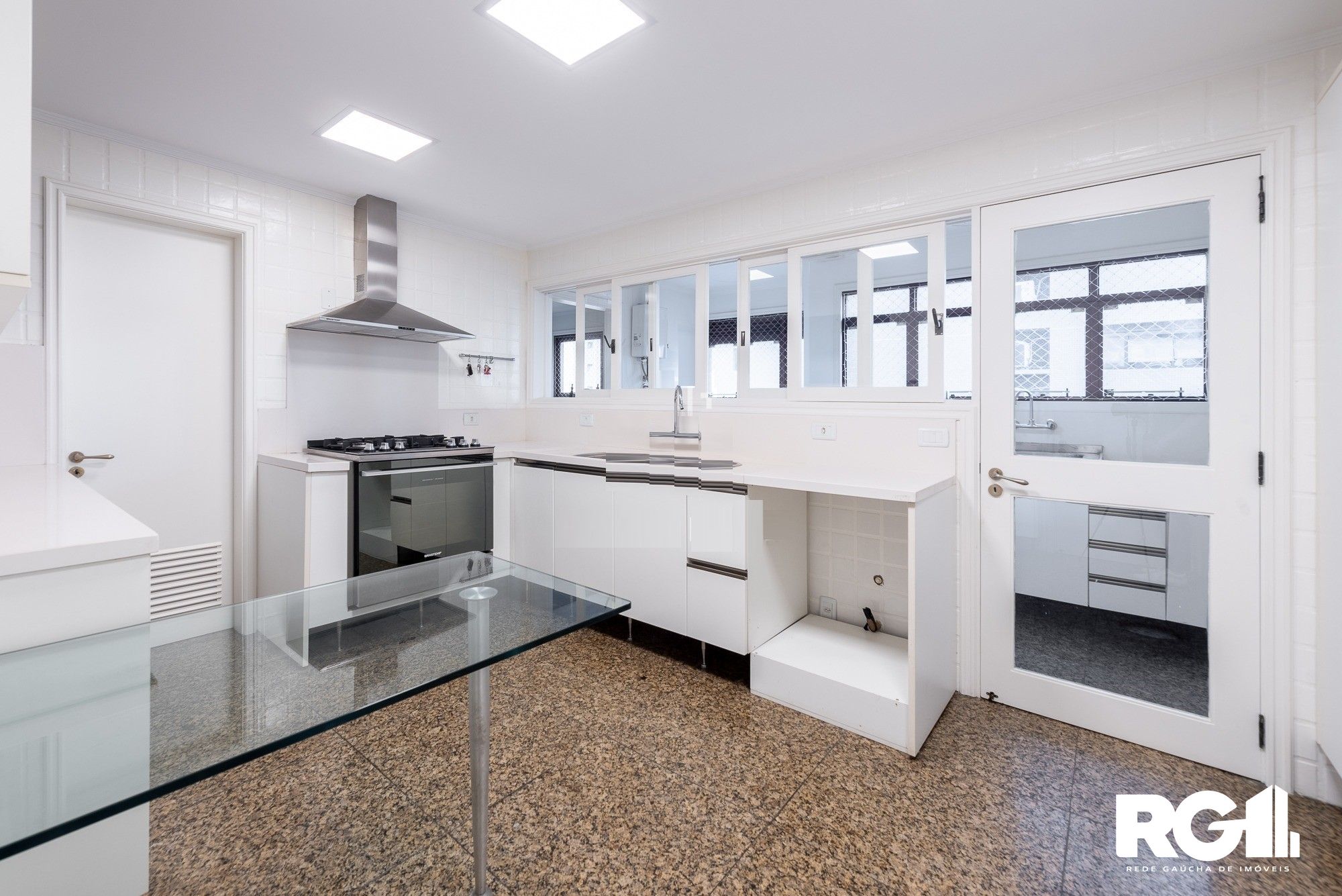 Apartamento à venda com 3 quartos, 309m² - Foto 14