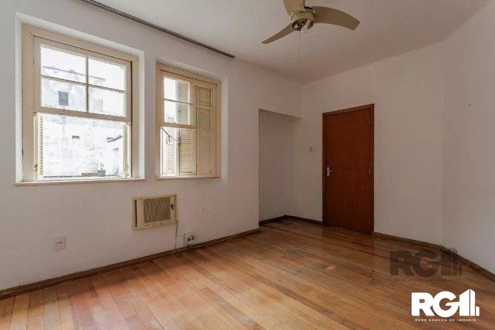 Apartamento à venda com 3 quartos, 78m² - Foto 1
