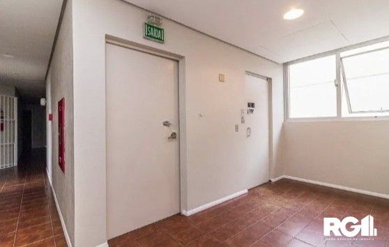 Conjunto Comercial-Sala à venda com 1 quarto, 20m² - Foto 8