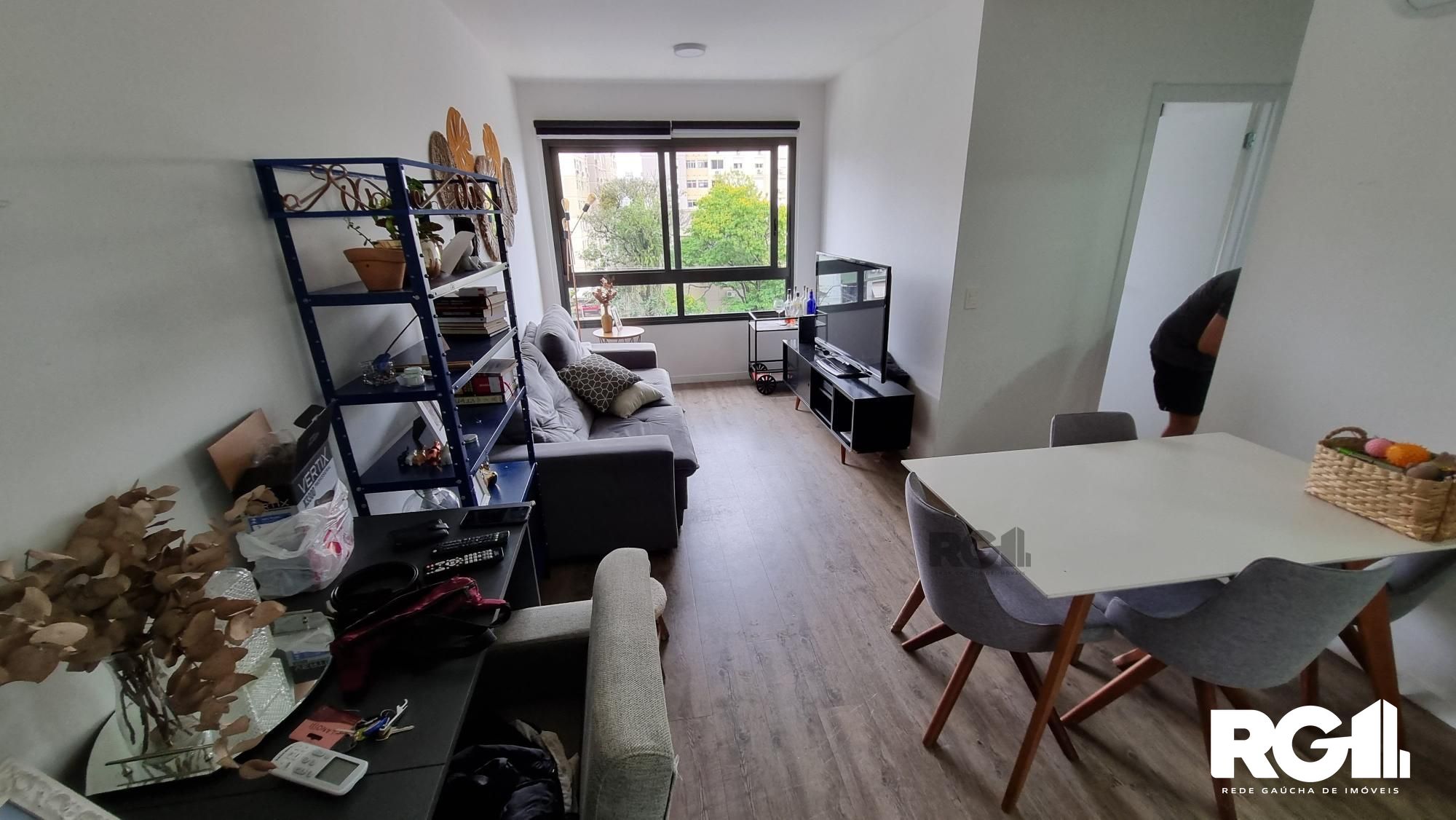 Apartamento à venda com 2 quartos, 57m² - Foto 1