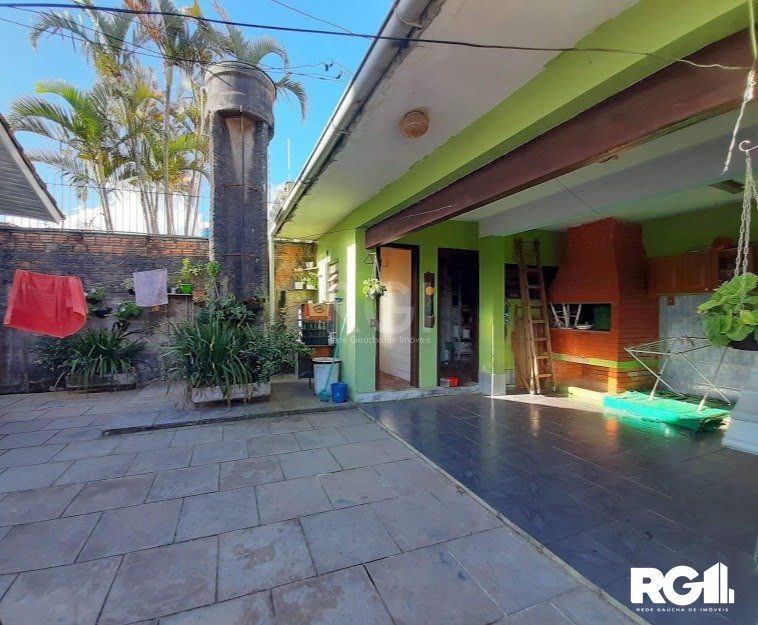 Casa à venda com 4 quartos, 184m² - Foto 4